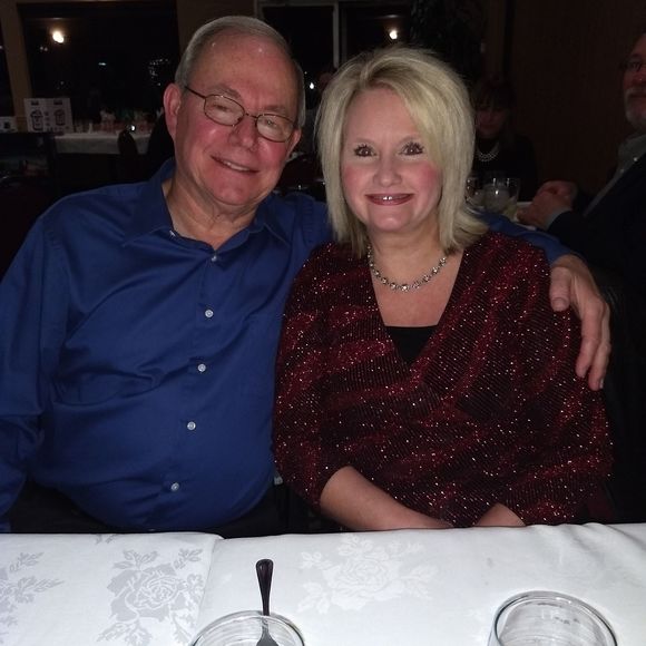 Meet your Posher, Sandra - Picture 1 of 1